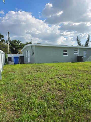 7710 CORAL VINE LANE, Tampa, FL 33619