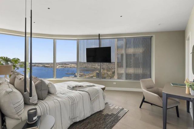 888 W E Street 3002, San Diego, CA 92101