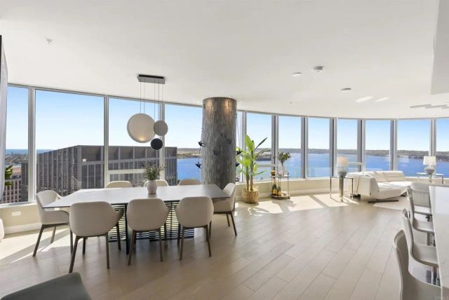 888 W E Street 3002, San Diego, CA 92101