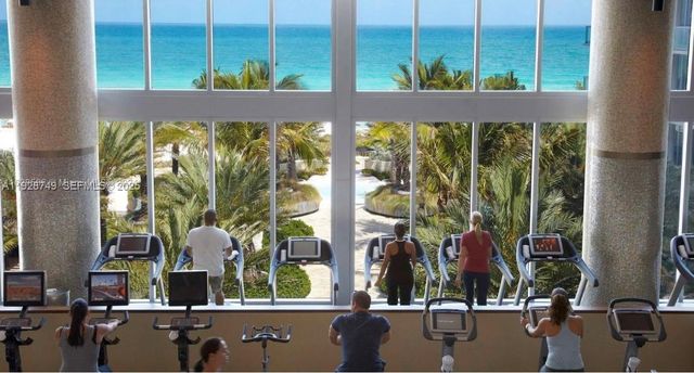 6801 Collins Ave 718, Miami Beach, FL 33141