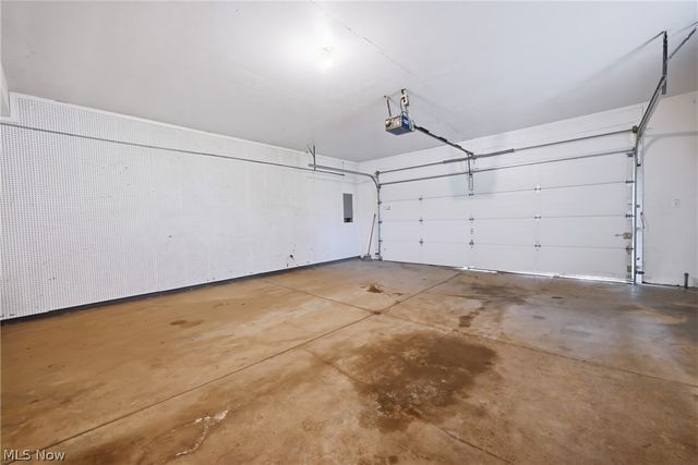 1501 Ohltown Mcdonald Road, Mineral Ridge, OH 44440