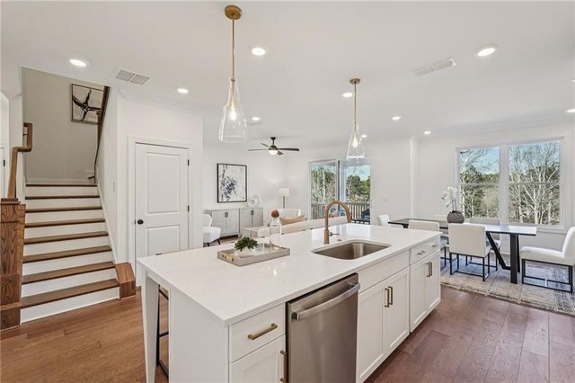 4302 Burton Bend Way 152, Buford, GA 30518