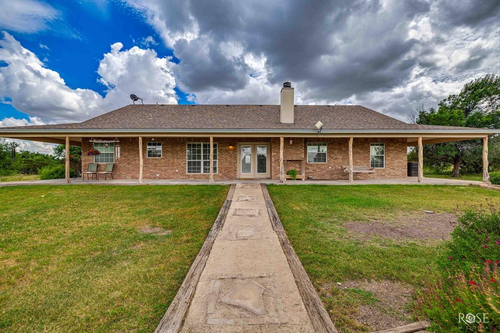 Image 24 of property listing at 5850 Green Oaks Drive, Christoval, TX 76935