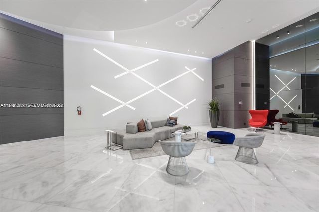 3300 NE 192nd St 1815, Aventura, FL 33180