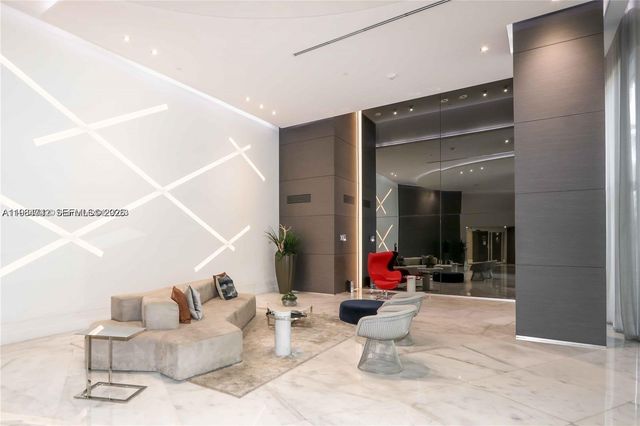 3300 NE 192nd St 1815, Aventura, FL 33180