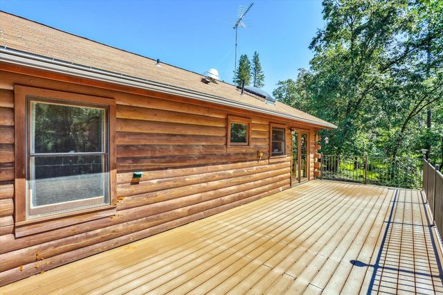 3240 Moshiron Dr, Foresthill, CA 95631