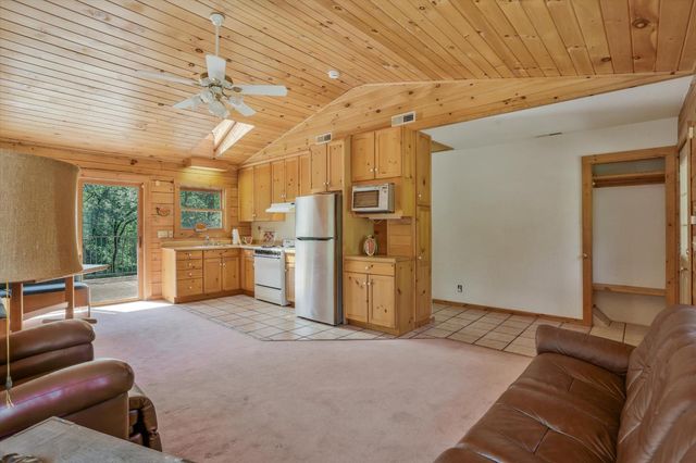 3240 Moshiron Dr, Foresthill, CA 95631