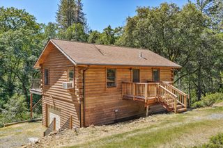 3240 Moshiron Dr, Foresthill, CA 95631