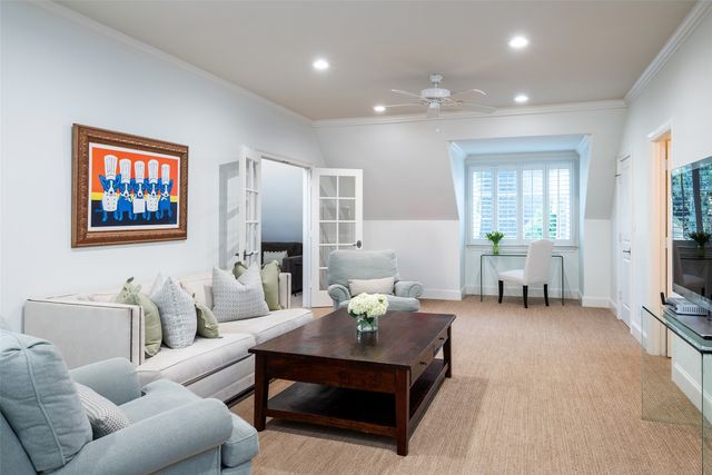 6431 Stichter Avenue, Dallas, TX 75230