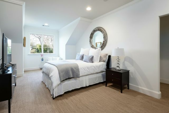 6431 Stichter Avenue, Dallas, TX 75230