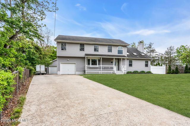 7 Musket Place, Toms River, NJ 08753
