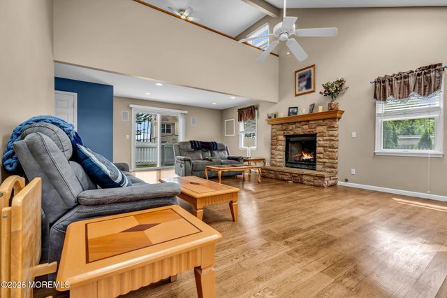 7 Musket Place, Toms River, NJ 08753