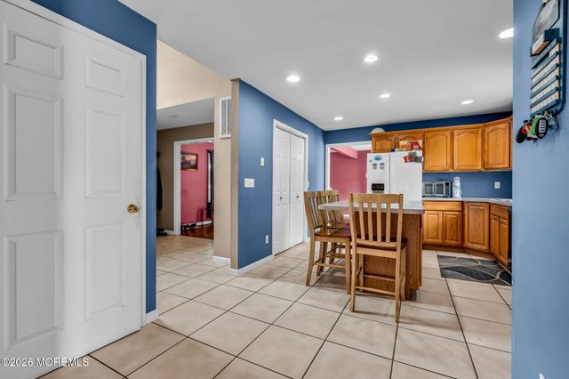 7 Musket Place, Toms River, NJ 08753