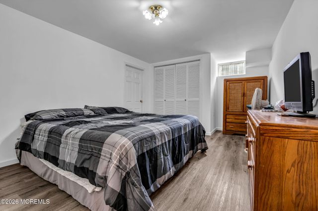 7 Musket Place, Toms River, NJ 08753