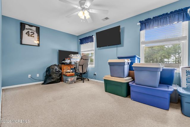 7 Musket Place, Toms River, NJ 08753