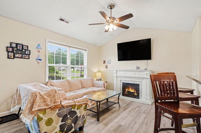 201 Holden Dr., Myrtle Beach, SC 29588