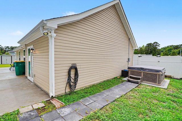 201 Holden Dr., Myrtle Beach, SC 29588