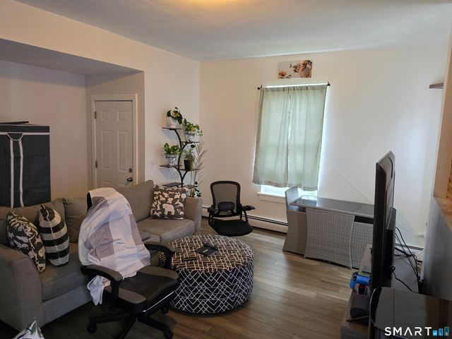 68-70 Morris Street 201, Hartford, CT 06114