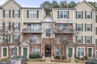 46966 COURTYARD SQ #301, Sterling, VA 20164