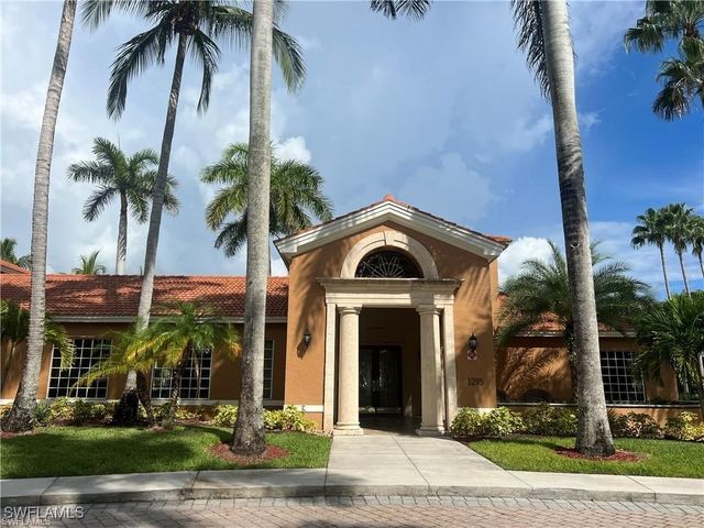 1210 Wildwood Lakes BLVD 206, Naples, FL 34104