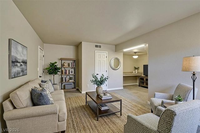 4450 Sandy River Drive 77, Las Vegas, NV 89103