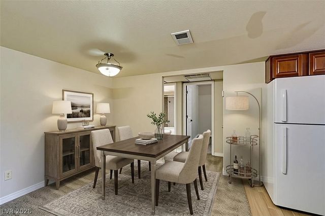4450 Sandy River Drive 77, Las Vegas, NV 89103