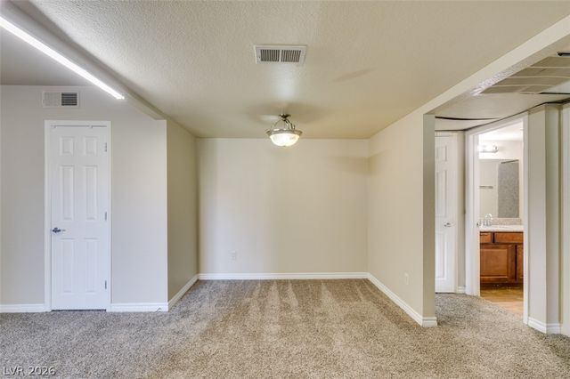 4450 Sandy River Drive 77, Las Vegas, NV 89103