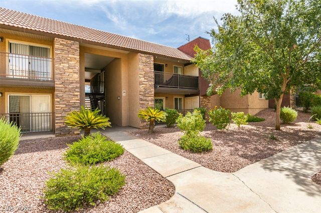 4450 Sandy River Drive 77, Las Vegas, NV 89103