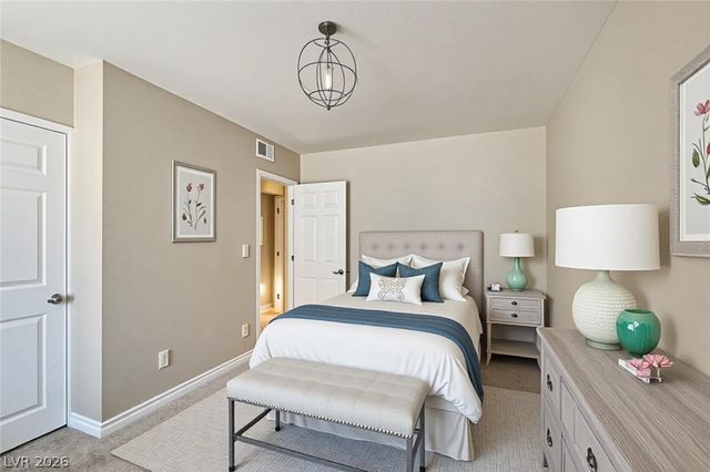 4450 Sandy River Drive 77, Las Vegas, NV 89103