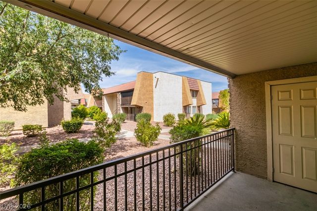 4450 Sandy River Drive 77, Las Vegas, NV 89103