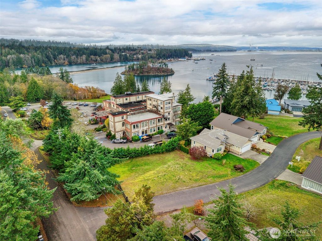 23 Port Townsend Bay, Port Hadlock, WA 98339