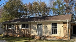 2718 Somerton Drive, Morrow, GA 30260