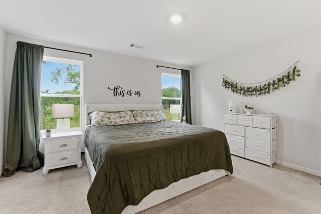 158 Grayson Cir, Chapel Hill, TN 37034