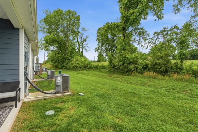 158 Grayson Cir, Chapel Hill, TN 37034