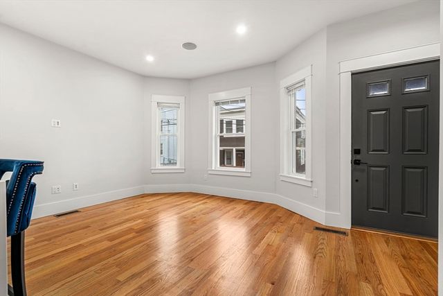 50 Cottage St 1, Chelsea, MA 02150