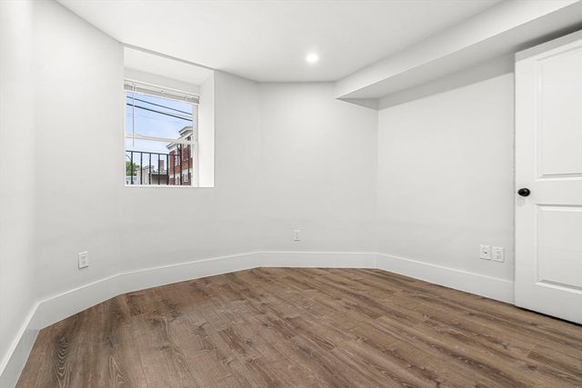 50 Cottage St 1, Chelsea, MA 02150
