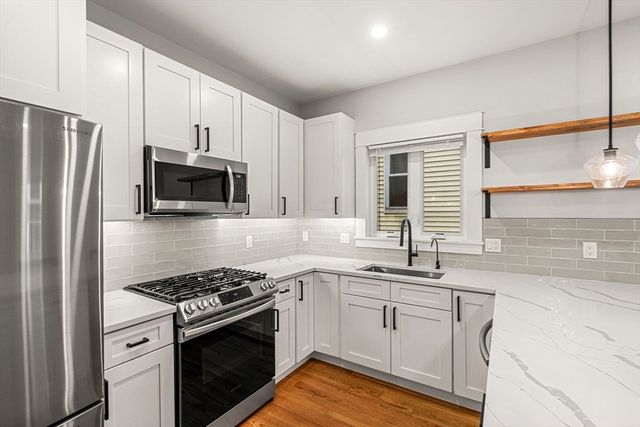 50 Cottage St 1, Chelsea, MA 02150