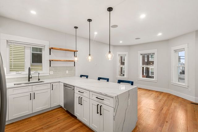 50 Cottage St 1, Chelsea, MA 02150