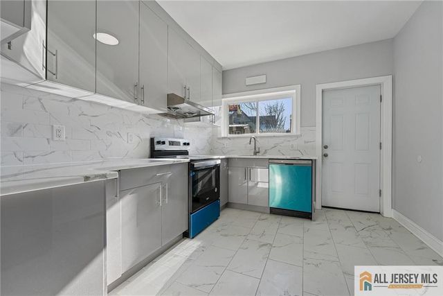 92 Leigh Avenue, Princeton, NJ 08542