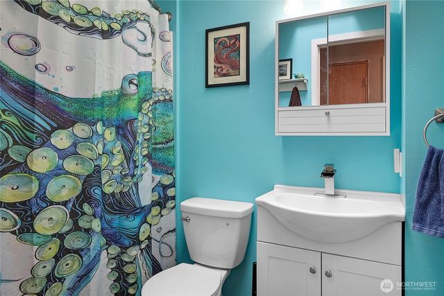 910 127th Street Ct E, Tacoma, WA 98445