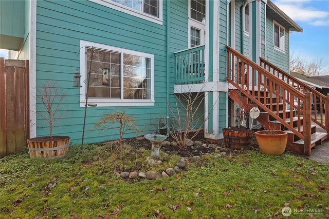 910 127th Street Ct E, Tacoma, WA 98445