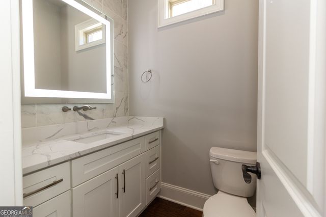 230 Waltham Way, Fayetteville, GA 30214