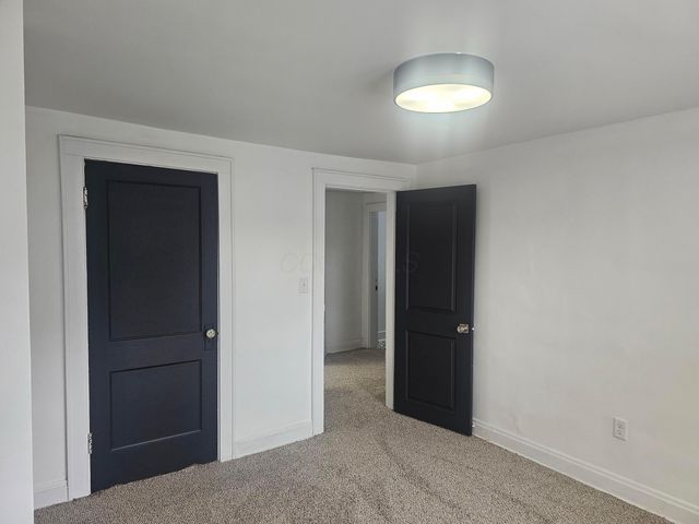 1472 E 25th Avenue, Columbus, OH 43211