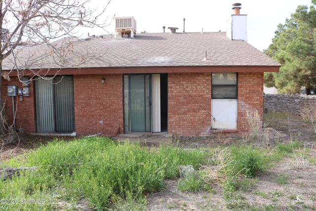 1156 N Willow Street, Las Cruces, NM 88001