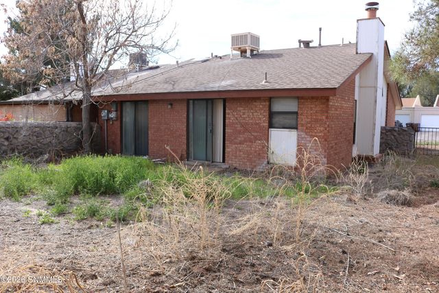 1156 N Willow Street, Las Cruces, NM 88001