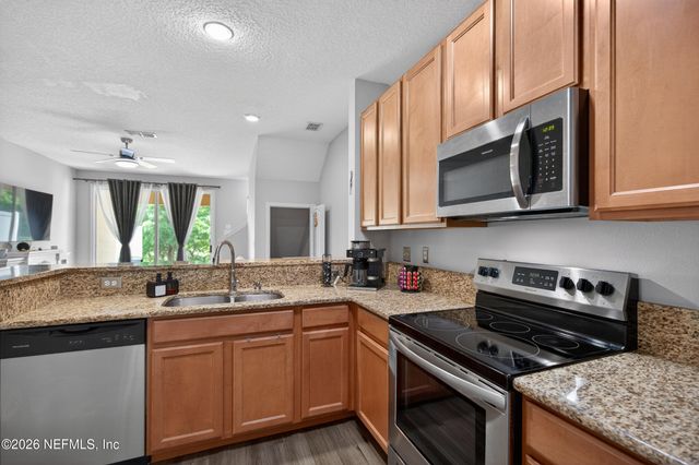 6078 BARTRAM VILLAGE Drive, Jacksonville, FL 32258