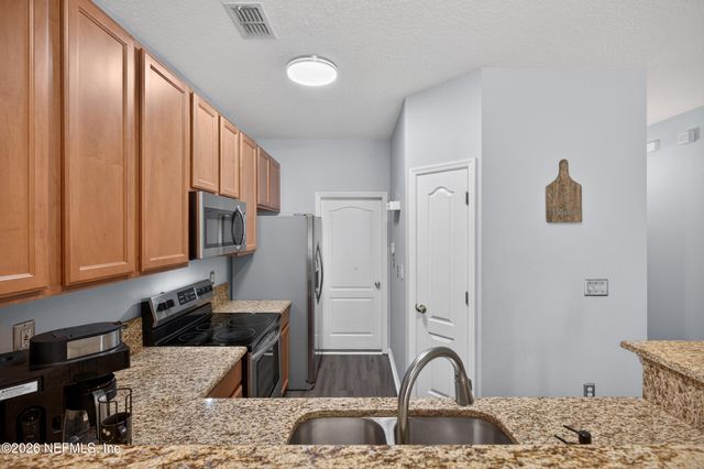 6078 BARTRAM VILLAGE Drive, Jacksonville, FL 32258