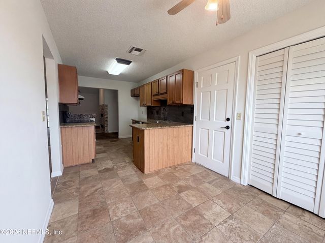 12601 HERBLORE Drive, Jacksonville, FL 32225