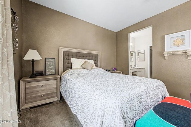 1610 N STAPLEY Drive 112, Mesa, AZ 85203