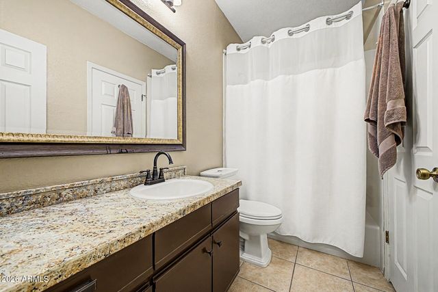 1610 N STAPLEY Drive 112, Mesa, AZ 85203